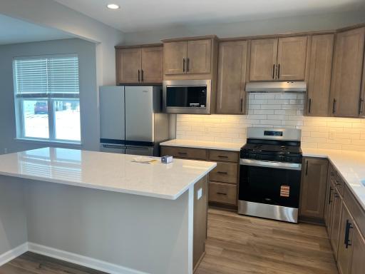 19239 101st Place - Passport Move-In Ready!