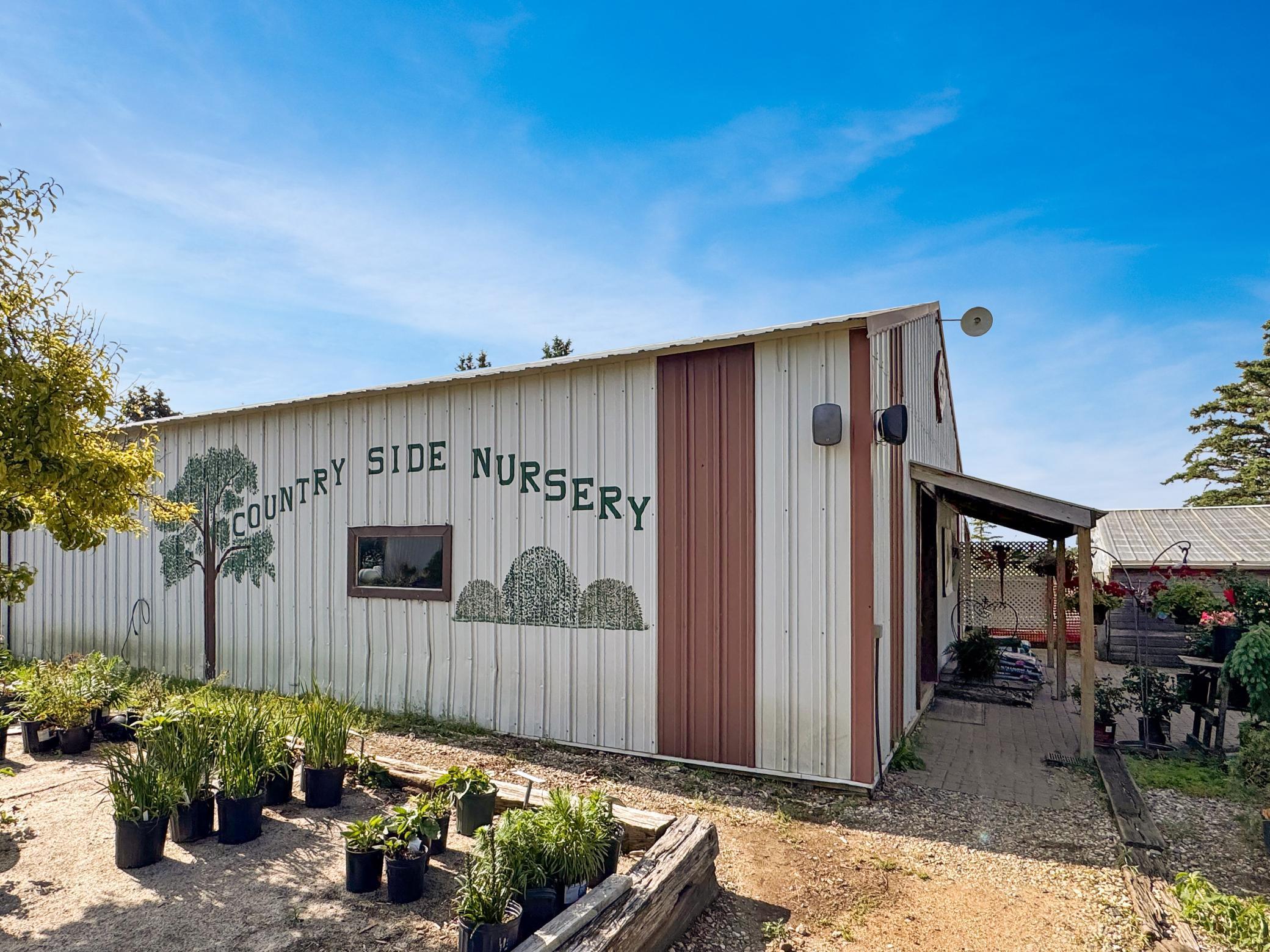 Your very own business now has room!