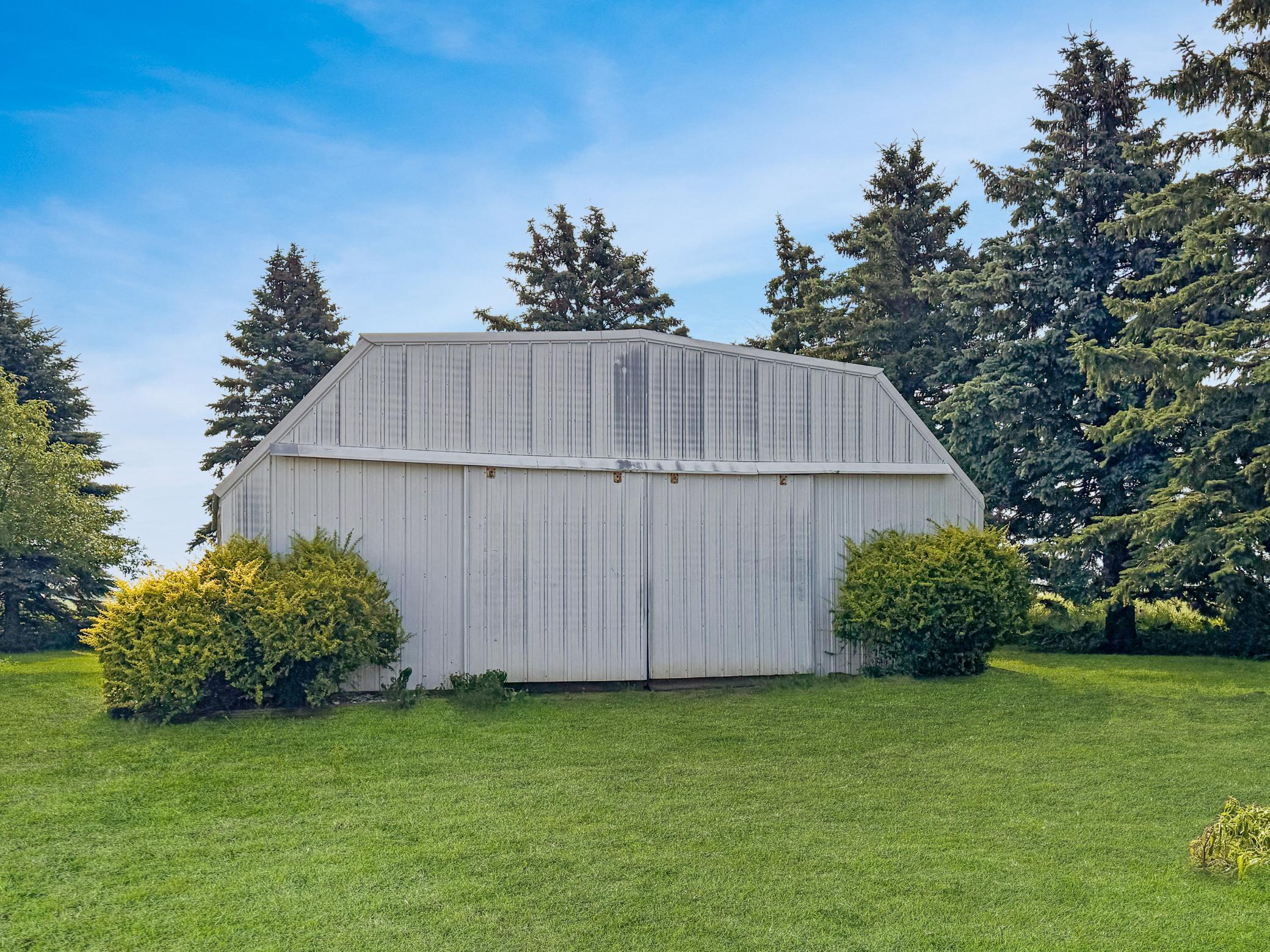 Why not a place for you large toys!