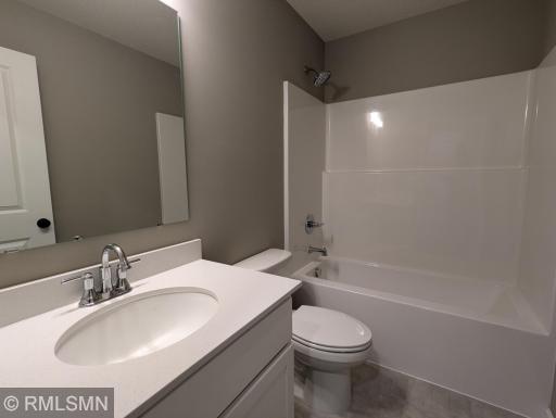 2826 Ivory Avenue NE, Saint Michael, MN 55376