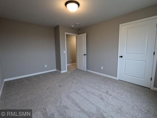 2826 Ivory Avenue NE, Saint Michael, MN 55376