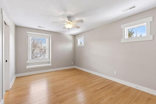 2655 Cottage Grove Place, Woodbury, MN 55129