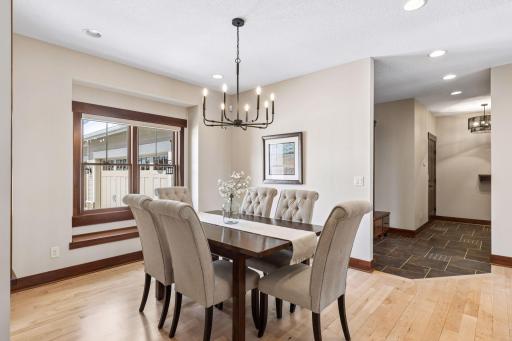 2655 Cottage Grove Place, Woodbury, MN 55129