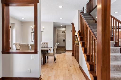 2655 Cottage Grove Place, Woodbury, MN 55129