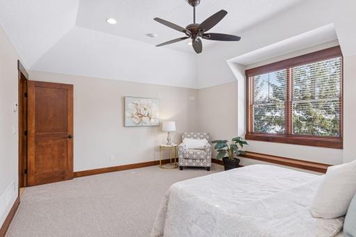 2655 Cottage Grove Place, Woodbury, MN 55129