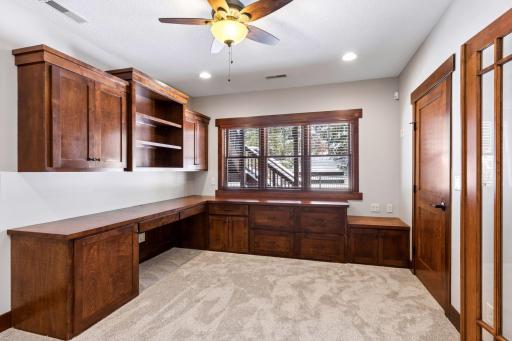2655 Cottage Grove Place, Woodbury, MN 55129