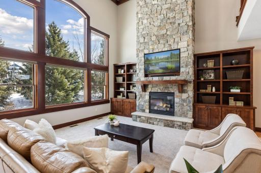 2655 Cottage Grove Place, Woodbury, MN 55129