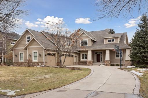 2655 Cottage Grove Place, Woodbury, MN 55129