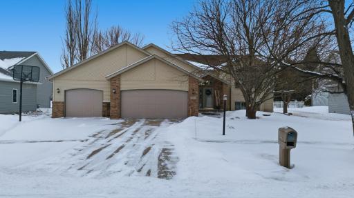 Photo for 783 14 1/2 Avenue E, West Fargo, ND 58078 - listing #7011533 783 14 1/2 Avenue E, West Fargo, ND 58078