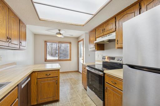 Light and bright kitchen