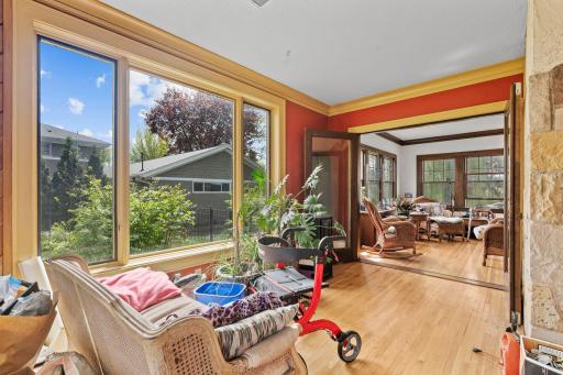 504 Mississippi River Boulevard S, Saint Paul, MN 55116