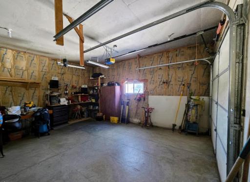 807 8th Street SW, Pipestone, MN 56164
