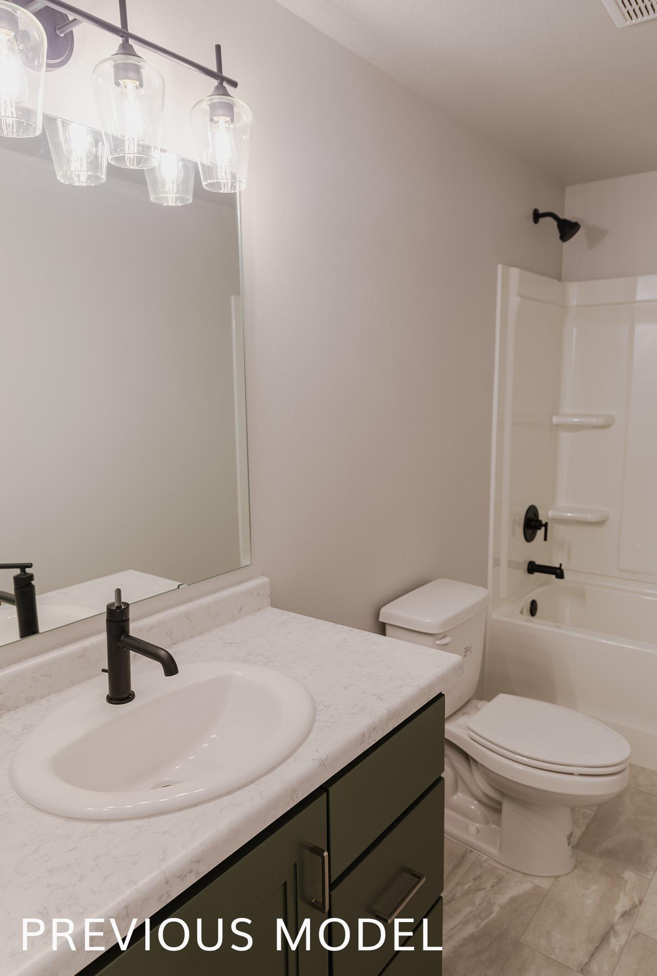 PreviousModel_10136 Concord_1439_Bathroom.jpg