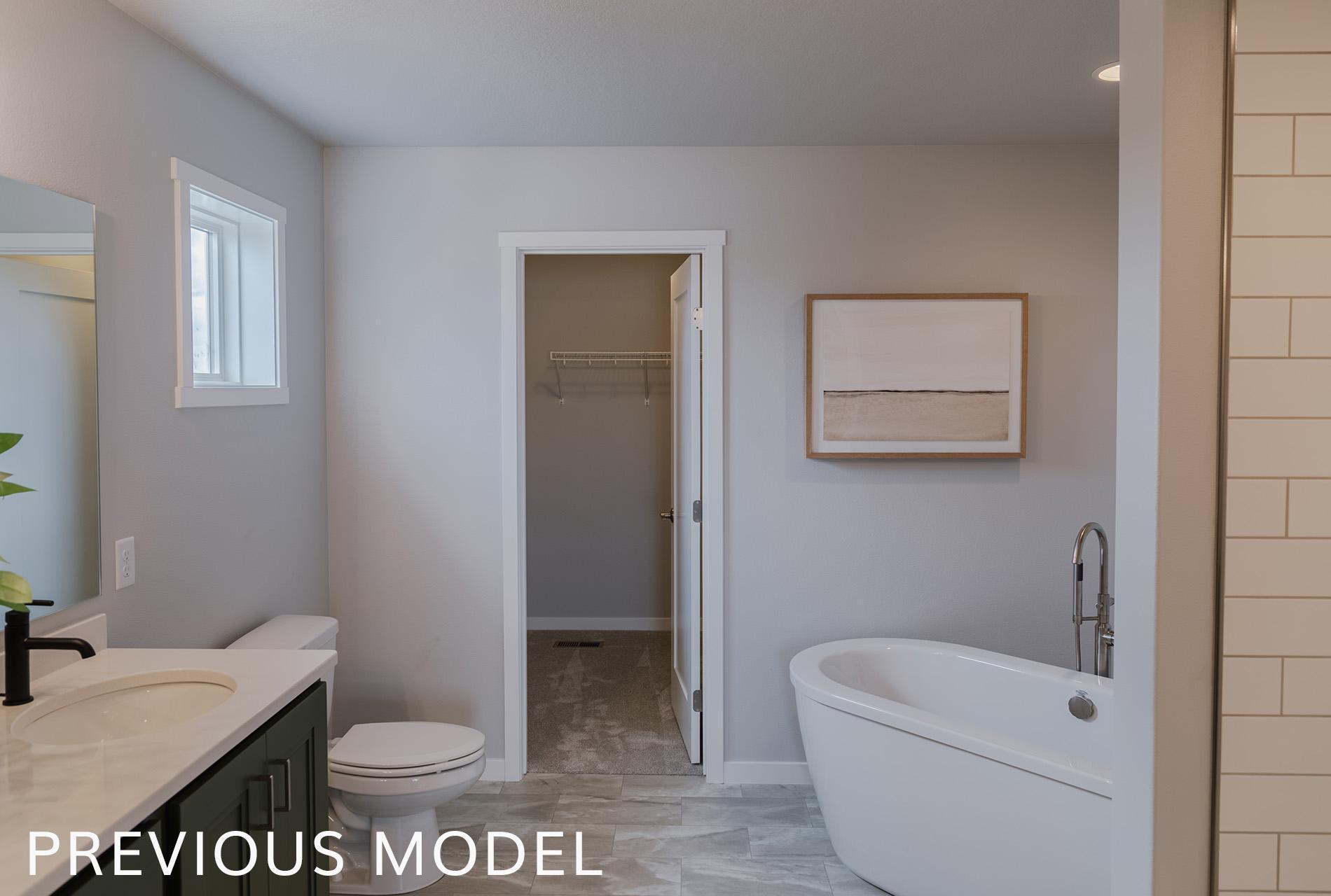 PreviousModel_10136 Concord_1439_MasterBathroom.jpg