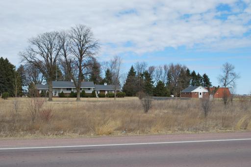 2404 State Highway 15, Truman, MN 56088