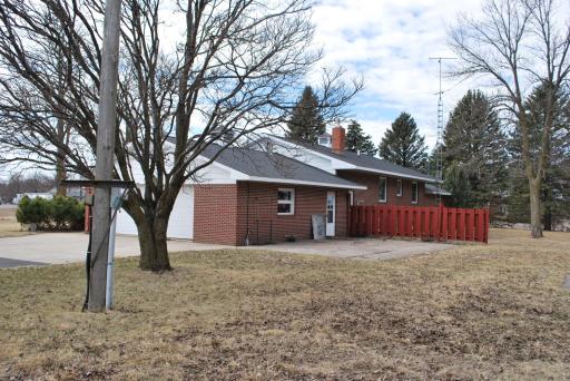 2404 State Highway 15, Truman, MN 56088