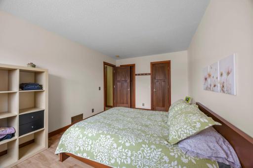 10213 Cavell Circle, Minneapolis, MN 55438