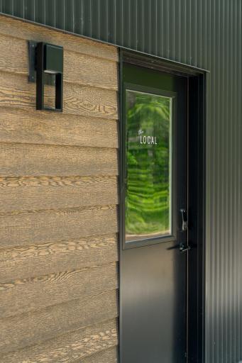 'The local'- shared space with 2 private bathrooms, kitchen, dining