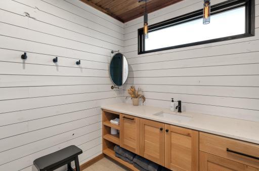 'The local'- private bath