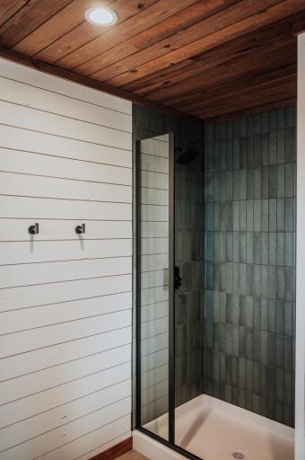 'The local'- private bath