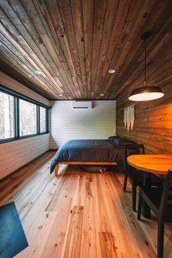 'Wald' tiny cabin interior