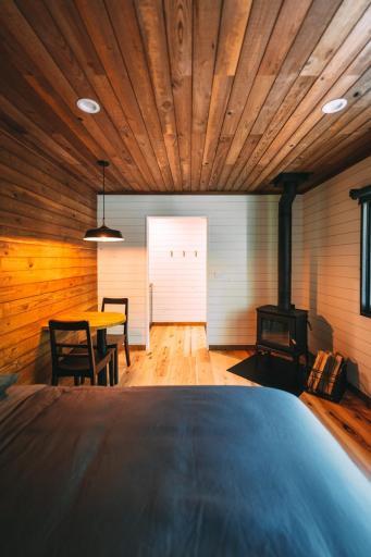 'Wald' tiny cabin interior