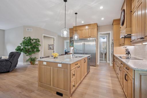 6413 Archer Lane N, Maple Grove, MN 55311