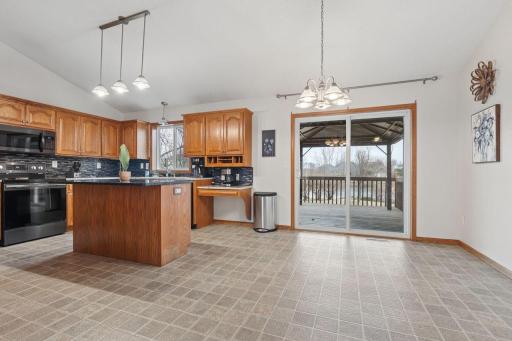1917 7th Street N, Sartell, MN 56377
