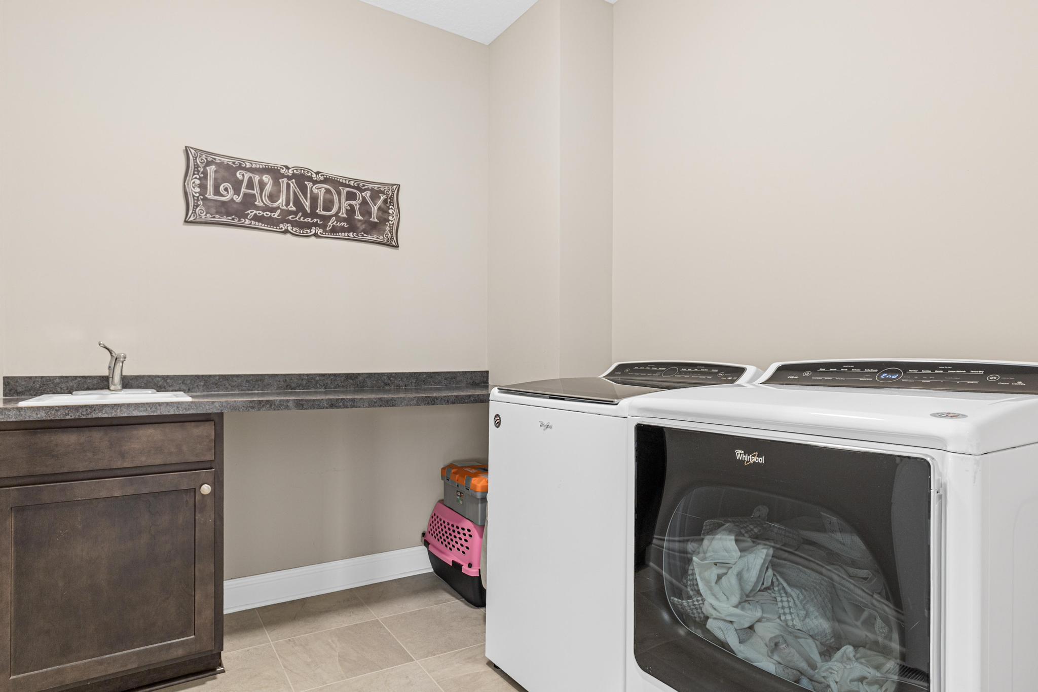 Upper level laundry room