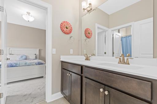 17330 61st Place N, Minneapolis, MN 55446