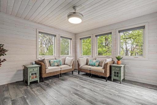 17330 61st Place N, Minneapolis, MN 55446