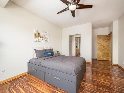 2900 11th Avenue S, 413, Minneapolis, MN 55407