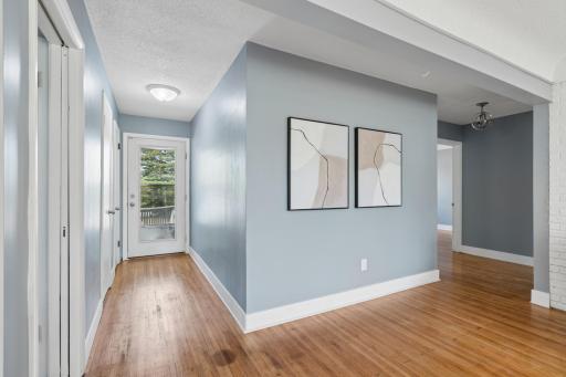3280 Dodd Road, Eagan, MN 55121