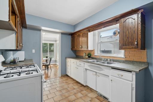 3280 Dodd Road, Eagan, MN 55121