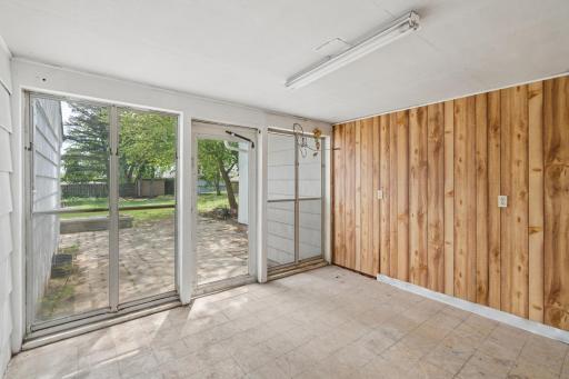 3280 Dodd Road, Eagan, MN 55121