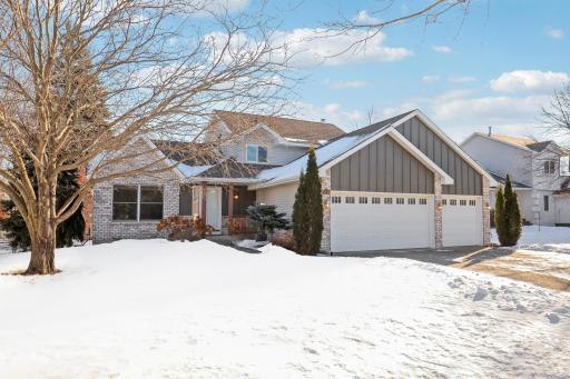 Photo for 6339 Deerwood Lane, Lino Lakes, MN 55014 - listing #7012147 6339 Deerwood Lane, Lino Lakes, MN 55014
