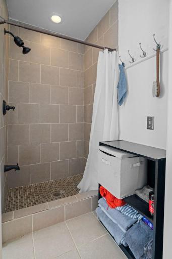 1732 Jefferson Street NE, Minneapolis, MN 55413