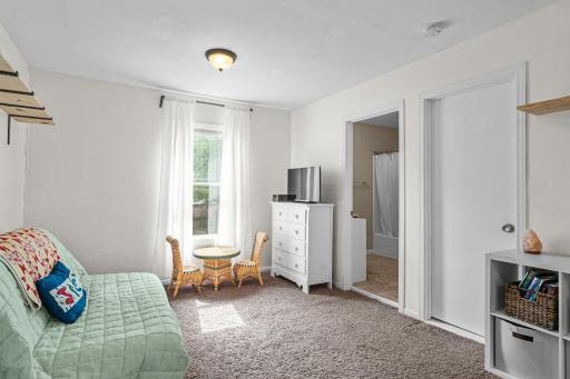 1732 Jefferson Street NE, Minneapolis, MN 55413