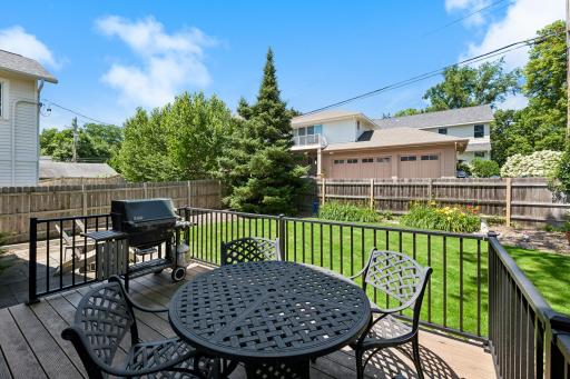 4010 Sunnyside Road, Minneapolis, MN 55424