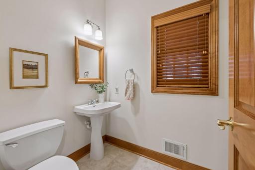 4010 Sunnyside Road, Minneapolis, MN 55424