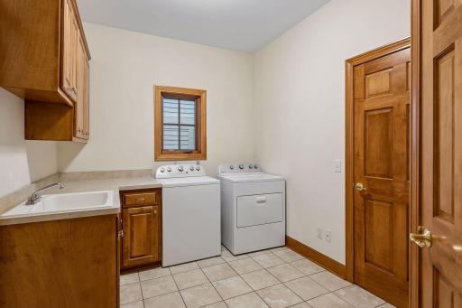 4010 Sunnyside Road, Minneapolis, MN 55424