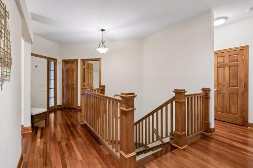 4010 Sunnyside Road, Minneapolis, MN 55424