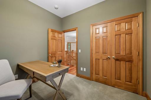 4010 Sunnyside Road, Minneapolis, MN 55424