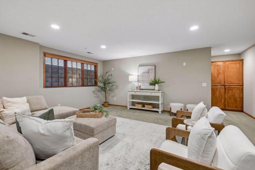 4010 Sunnyside Road, Minneapolis, MN 55424