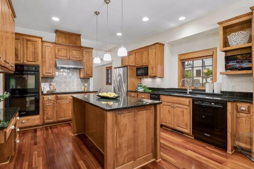 4010 Sunnyside Road, Minneapolis, MN 55424