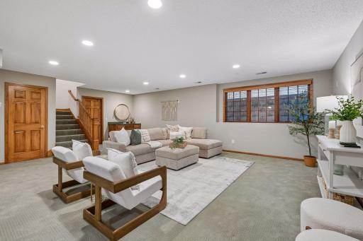 4010 Sunnyside Road, Minneapolis, MN 55424