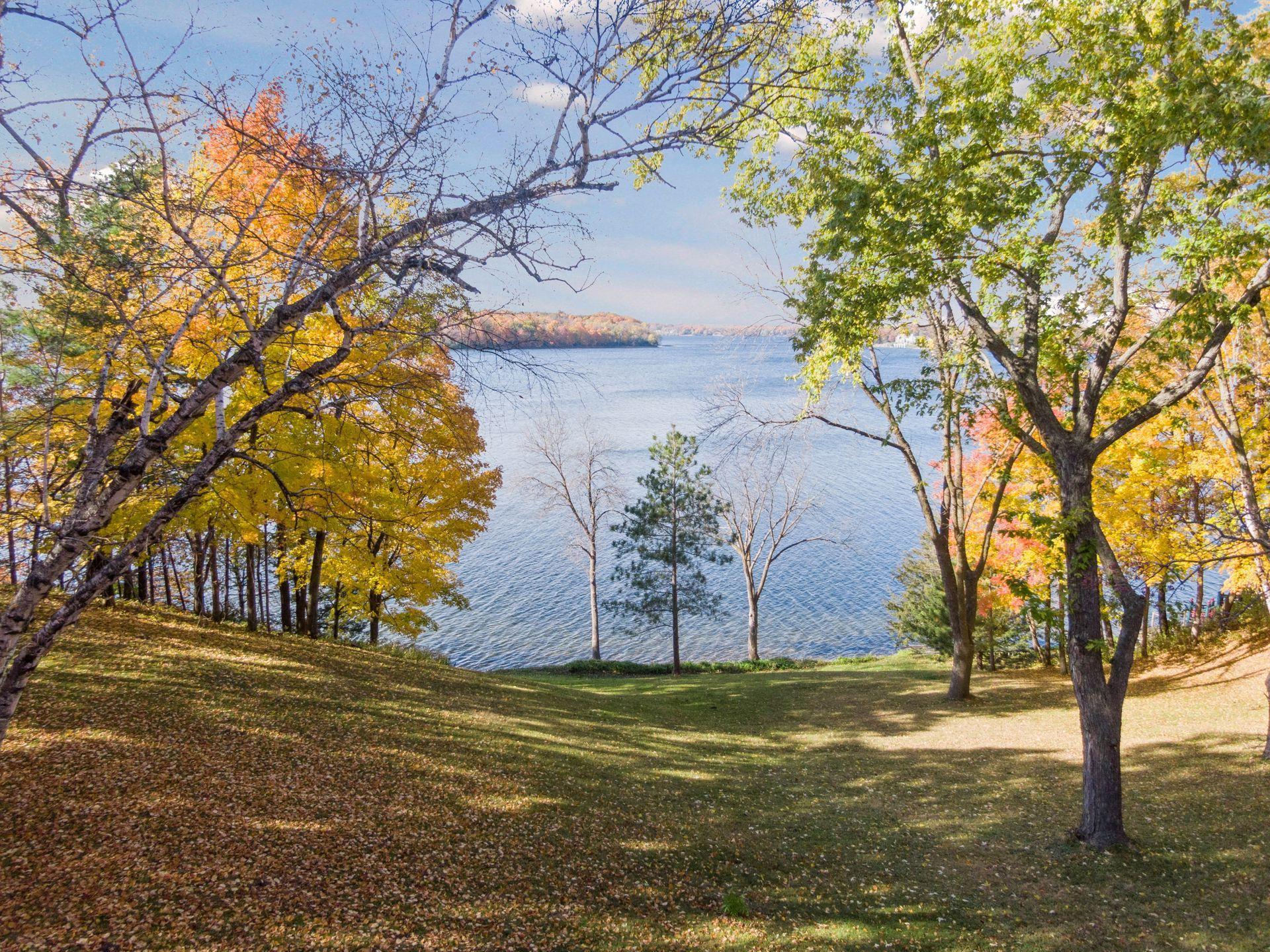 28100 Woodside Road - Spacecrafting - 0012.jpg
