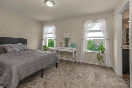 8720 Granite Circle, Woodbury, MN 55129