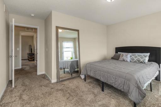 8720 Granite Circle, Woodbury, MN 55129