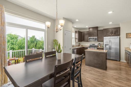 8720 Granite Circle, Woodbury, MN 55129